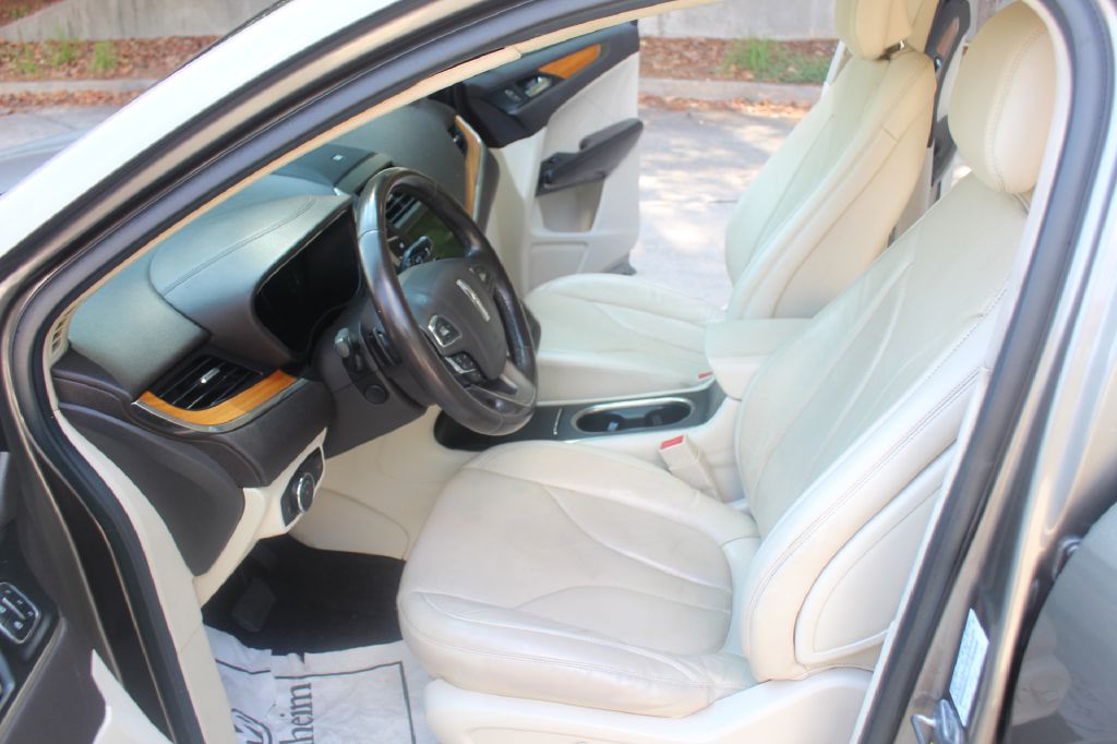 2016 Lincoln MKC Image 10