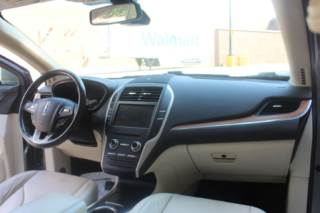 2016 Lincoln MKC Image 13