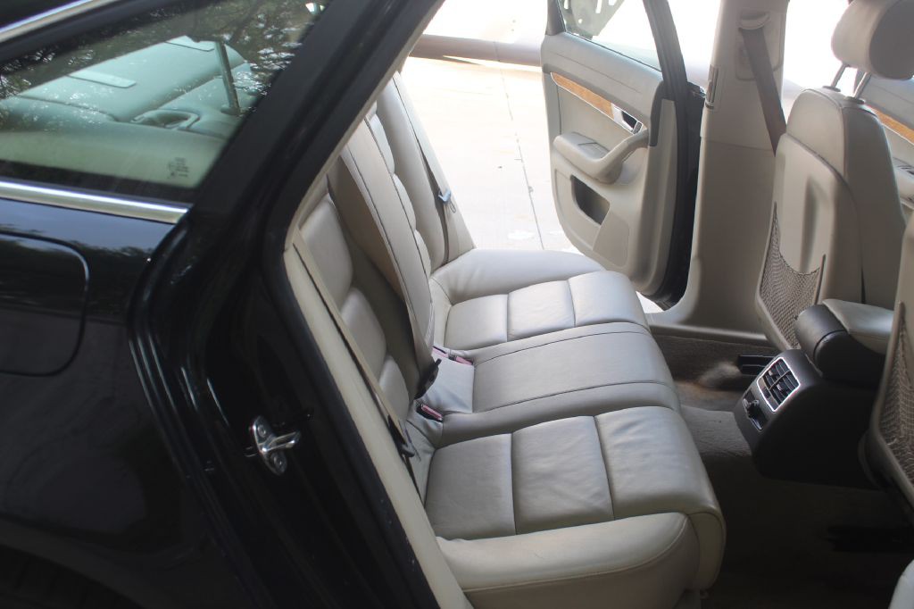 2010 Audi A6 Image 8