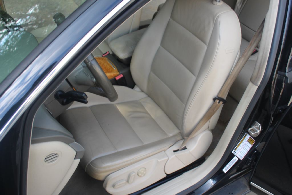 2010 Audi A6 Image 11