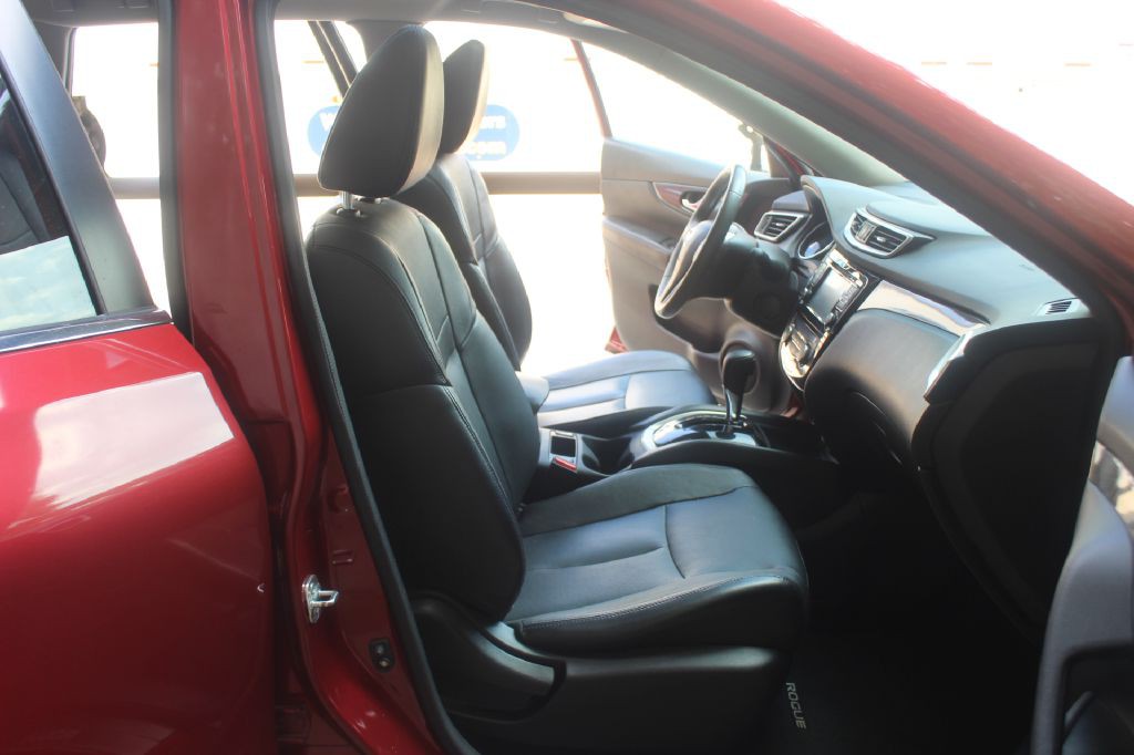 2014 Nissan Rogue Image 7