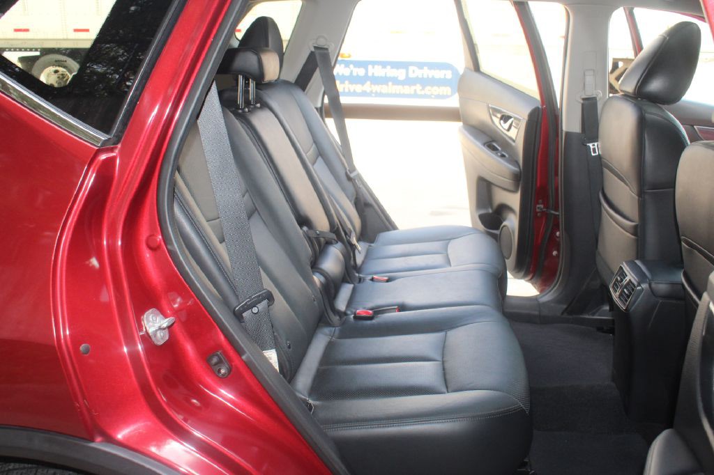 2014 Nissan Rogue Image 8