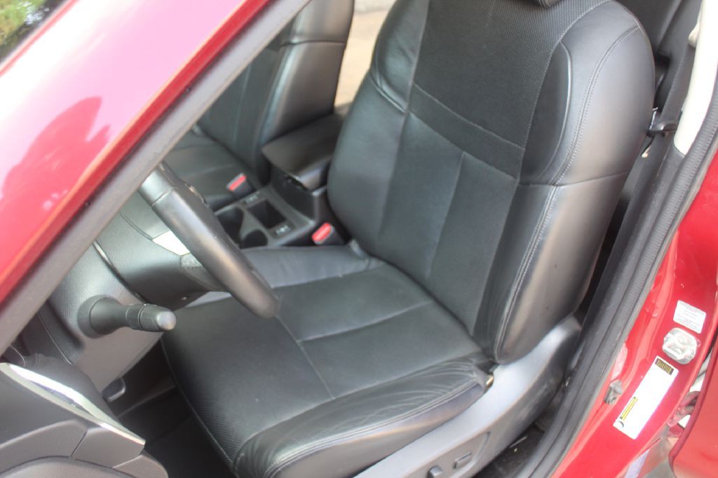 2014 Nissan Rogue Image 11