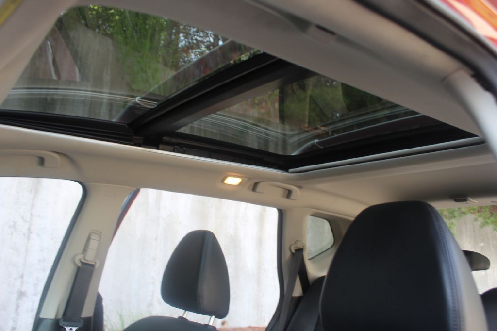 2014 Nissan Rogue Image 21