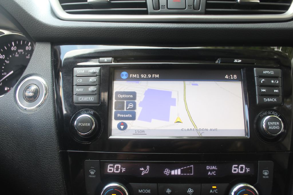 2014 Nissan Rogue Image 28
