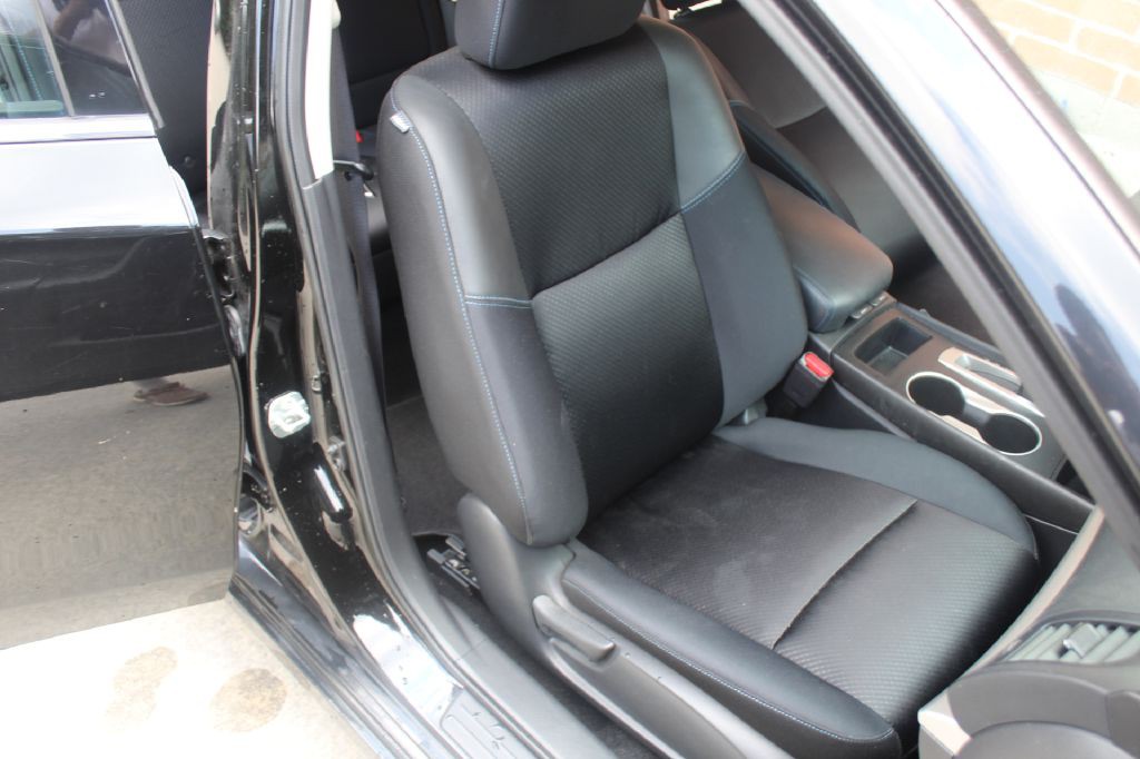 2017 Nissan Altima Image 12