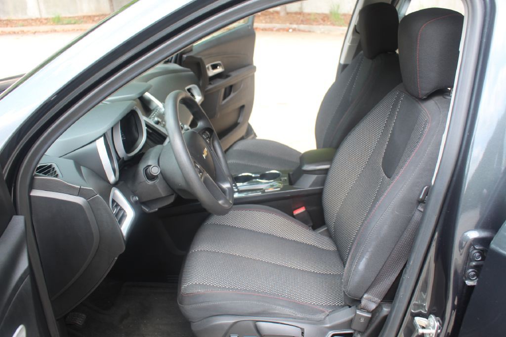 2017 Chevrolet Equinox Image 10