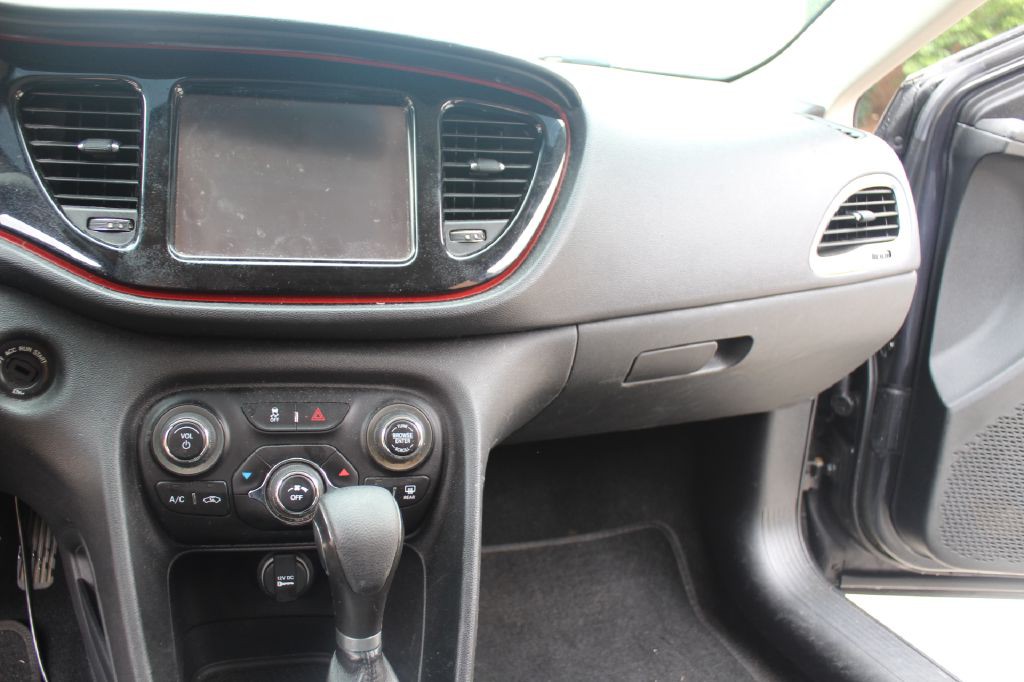 2014 Dodge Dart Image 18