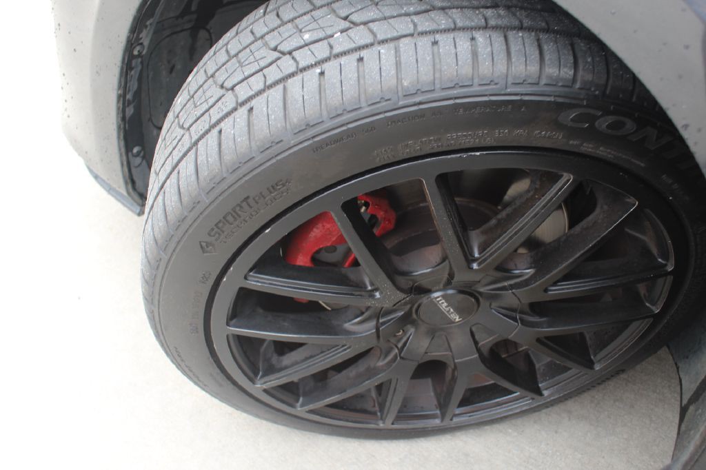 2017 Volkswagen GTI Image 21