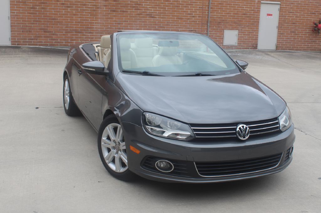 2013 Volkswagen Eos Image 1