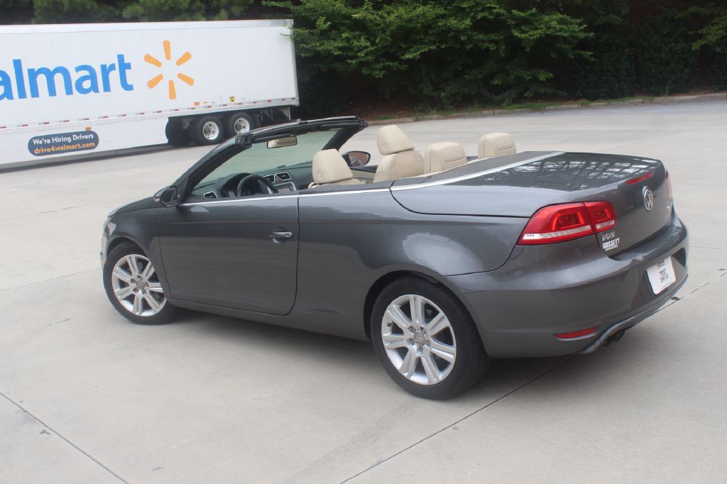 2013 Volkswagen Eos Image 3