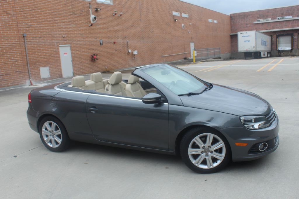 2013 Volkswagen Eos Image 6
