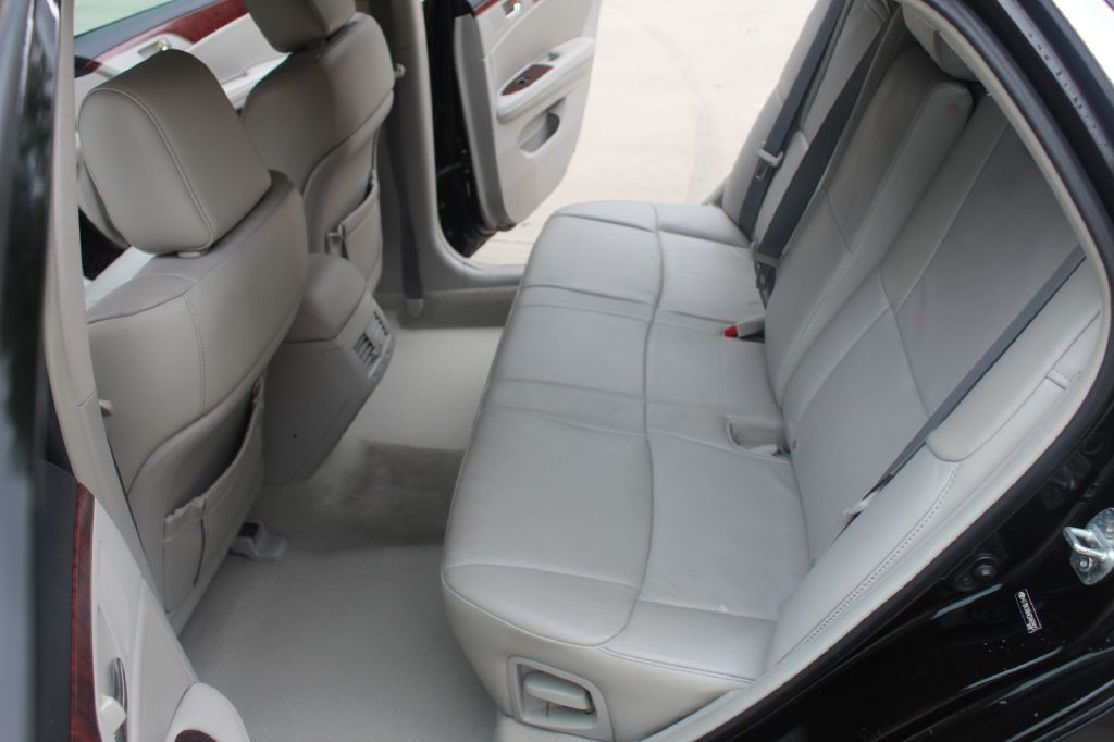 2012 Toyota Avalon Image 9
