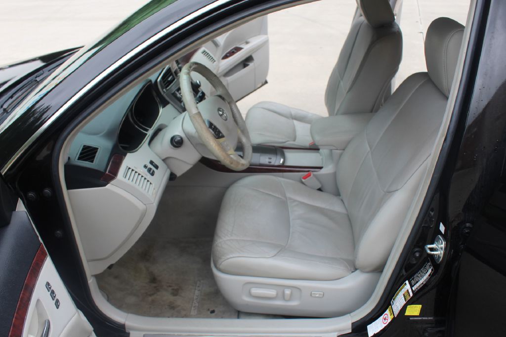 2012 Toyota Avalon Image 10