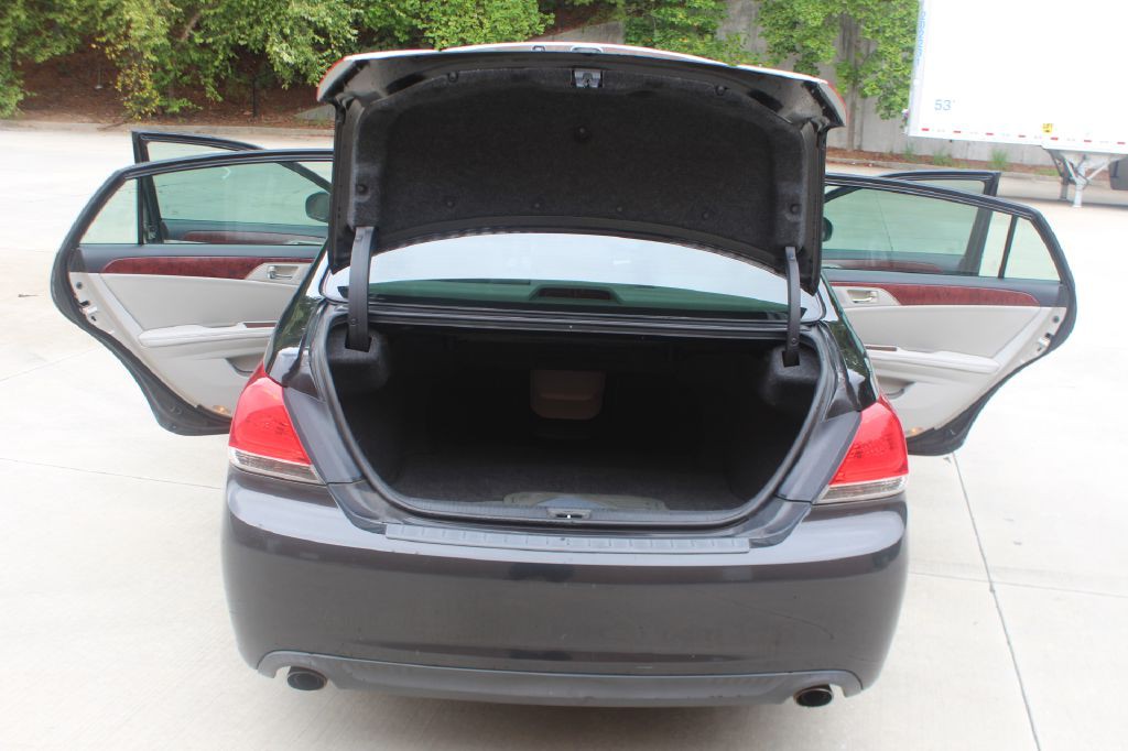 2012 Toyota Avalon Image 19