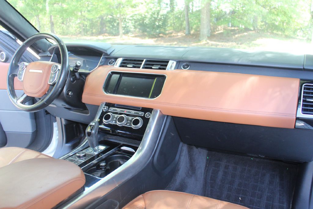 2015 Land Rover Range Rover Sport Image 14
