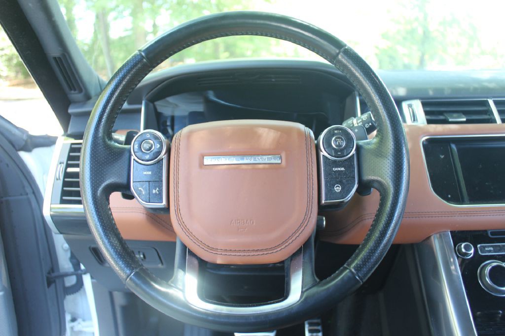 2015 Land Rover Range Rover Sport Image 17