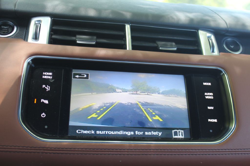 2015 Land Rover Range Rover Sport Image 25