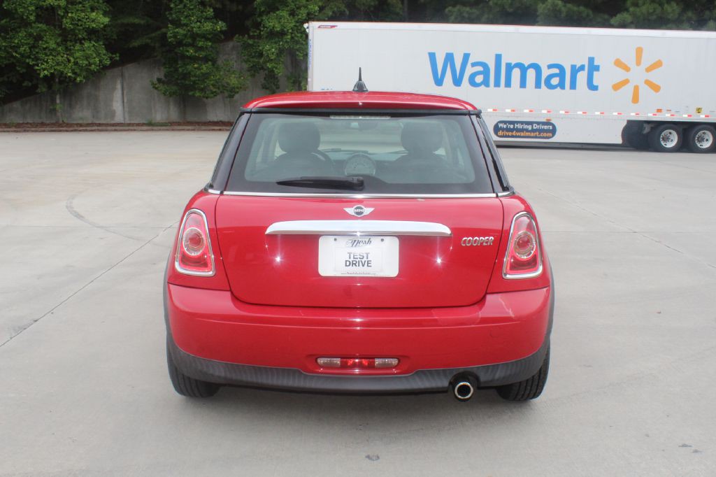 2013 MINI Cooper Image 4