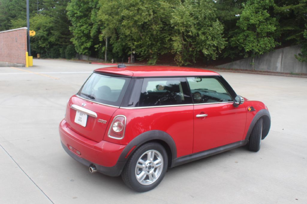 2013 MINI Cooper Image 5