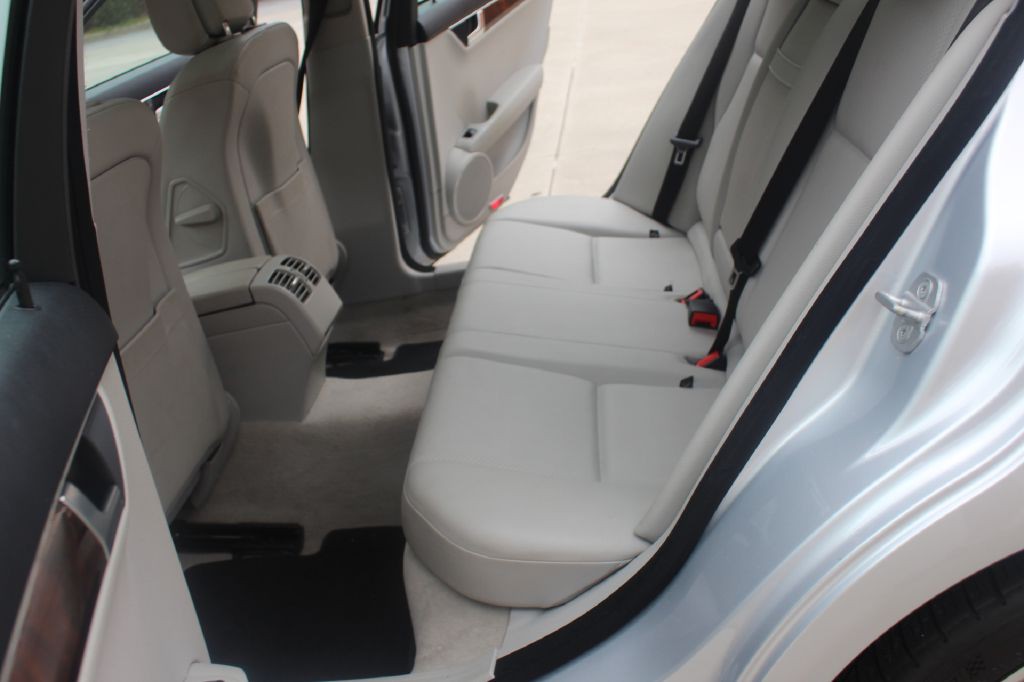 2012 Mercedes-Benz C-Class Image 9