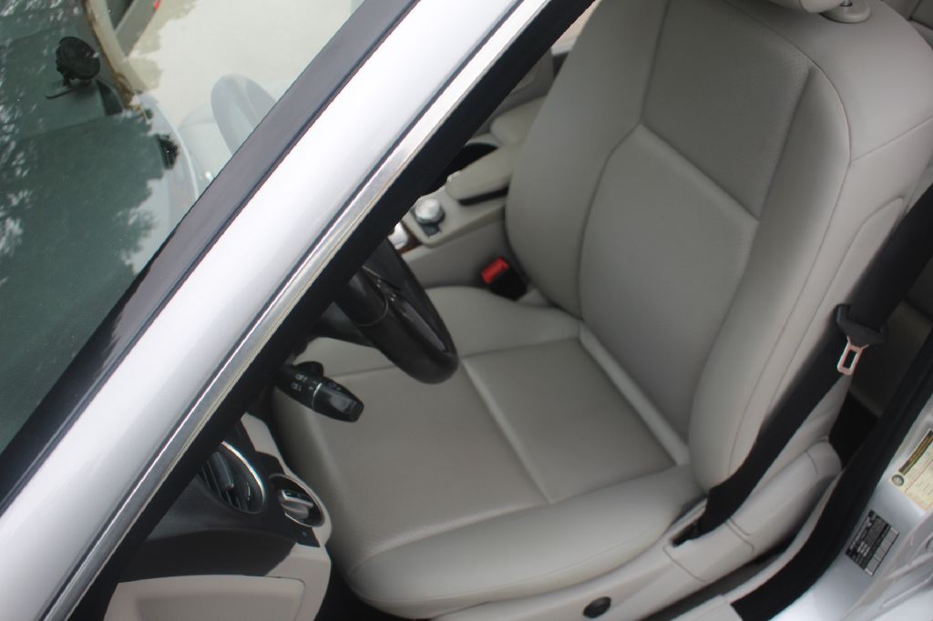 2012 Mercedes-Benz C-Class Image 11
