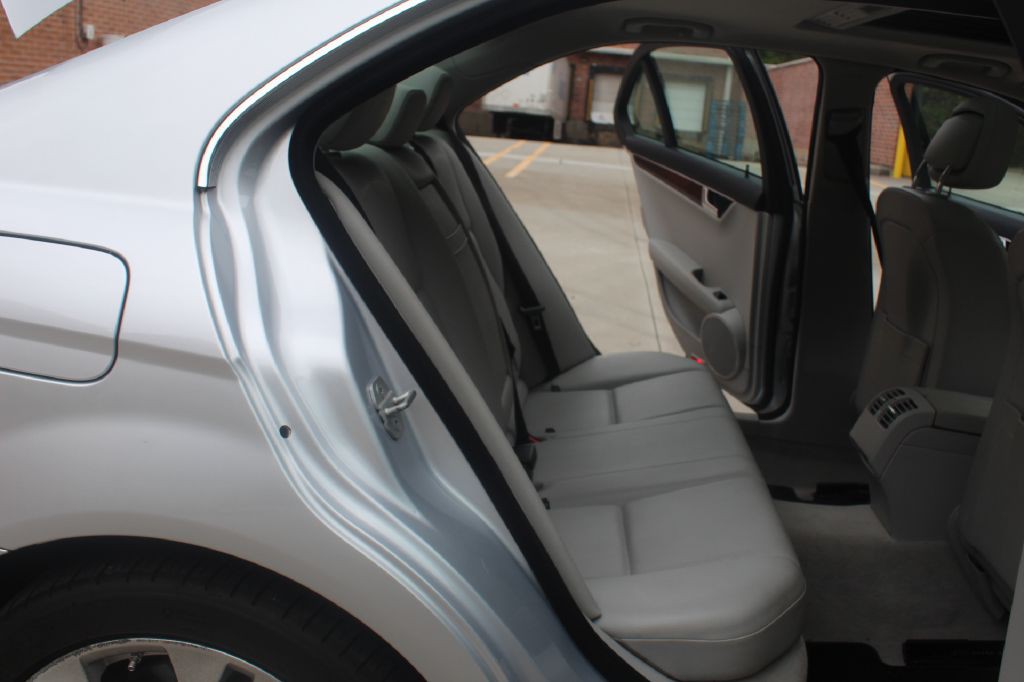 2012 Mercedes-Benz C-Class Image 34