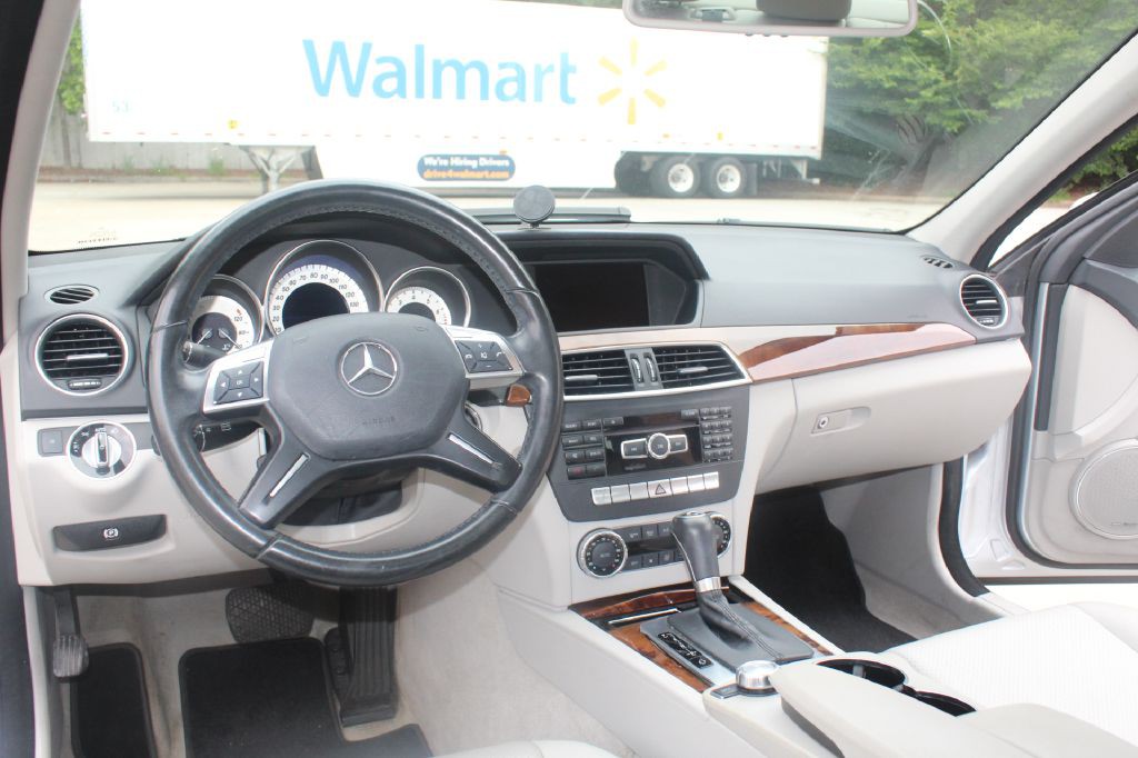 2012 Mercedes-Benz C-Class Image 41