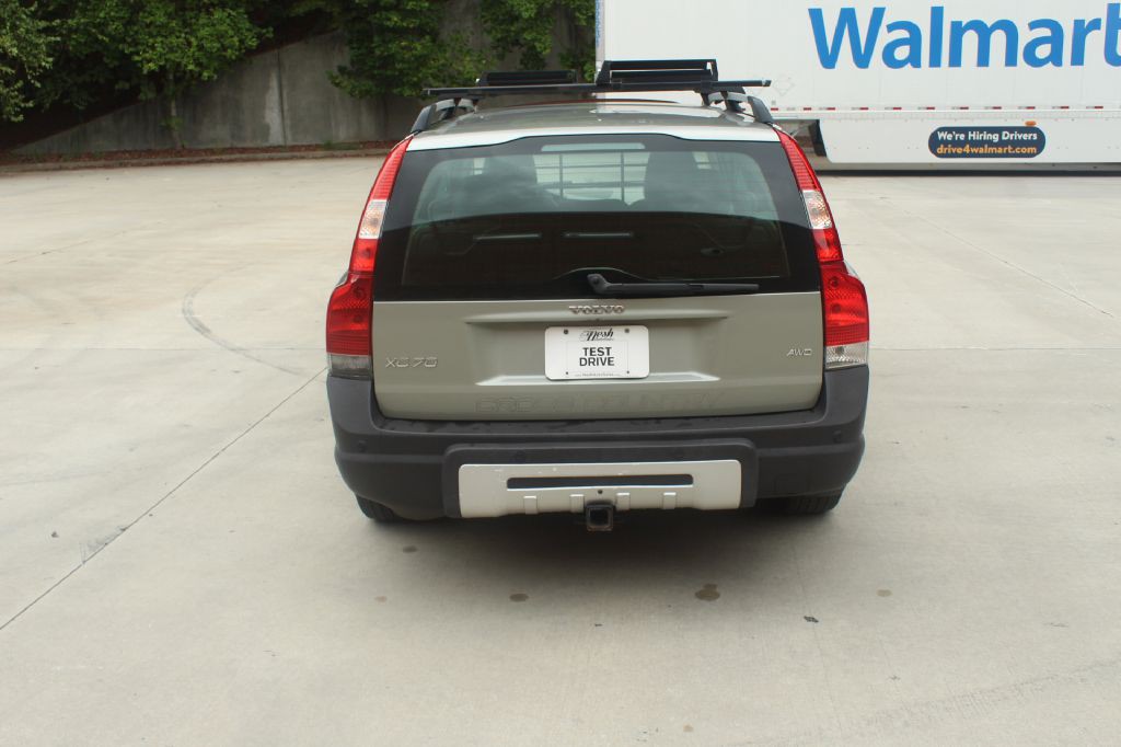 2007 Volvo XC70 Image 4