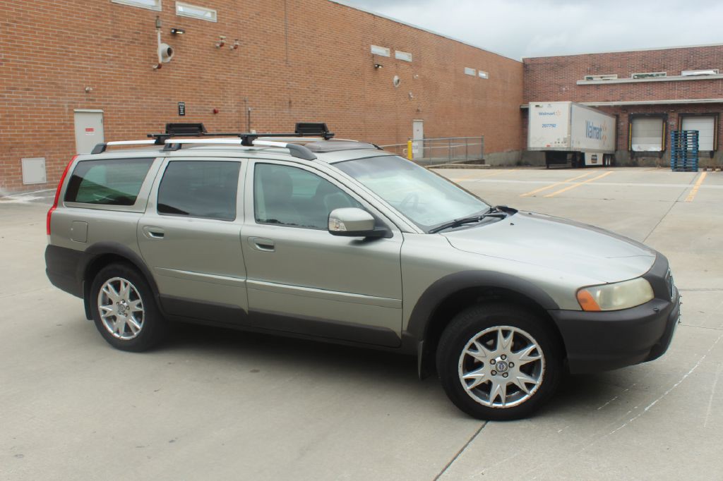 2007 Volvo XC70 Image 6