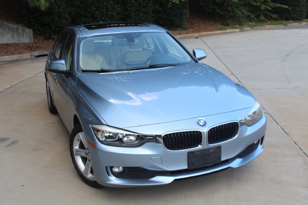 2014 BMW 3 Series Image 1