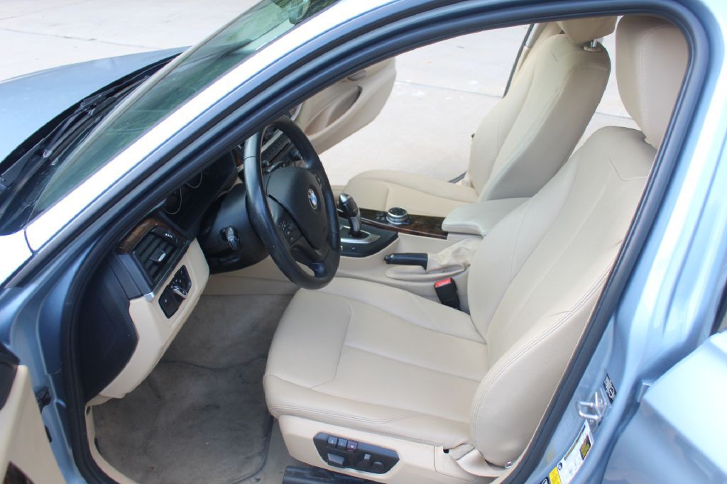 2014 BMW 3 Series Image 10