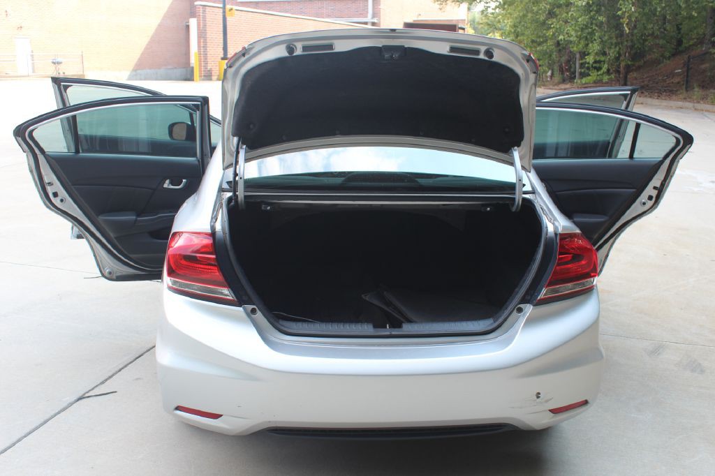 2015 Honda Civic Image 19