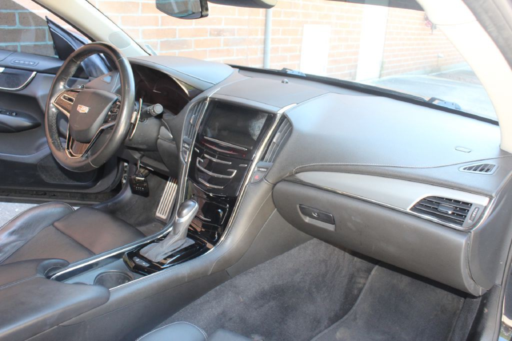 2015 Cadillac ATS Image 12