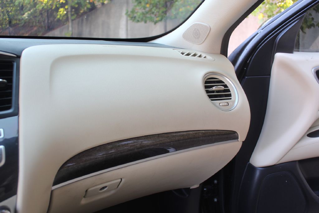 2015 INFINITI QX60 Image 19