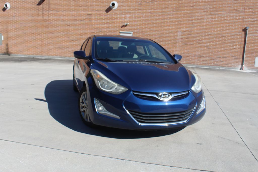 2015 Hyundai Elantra Image 1