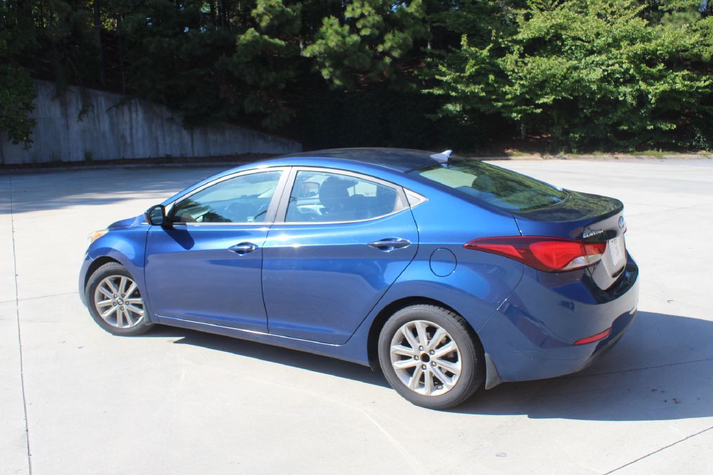 2015 Hyundai Elantra Image 3