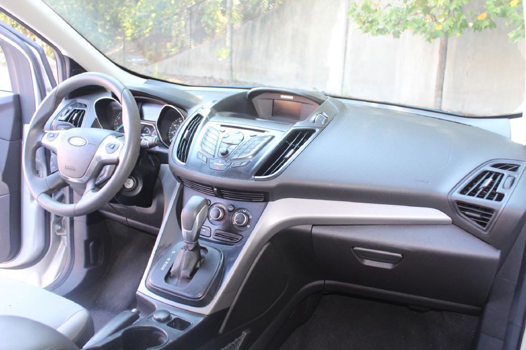 2014 Ford Escape Image 13