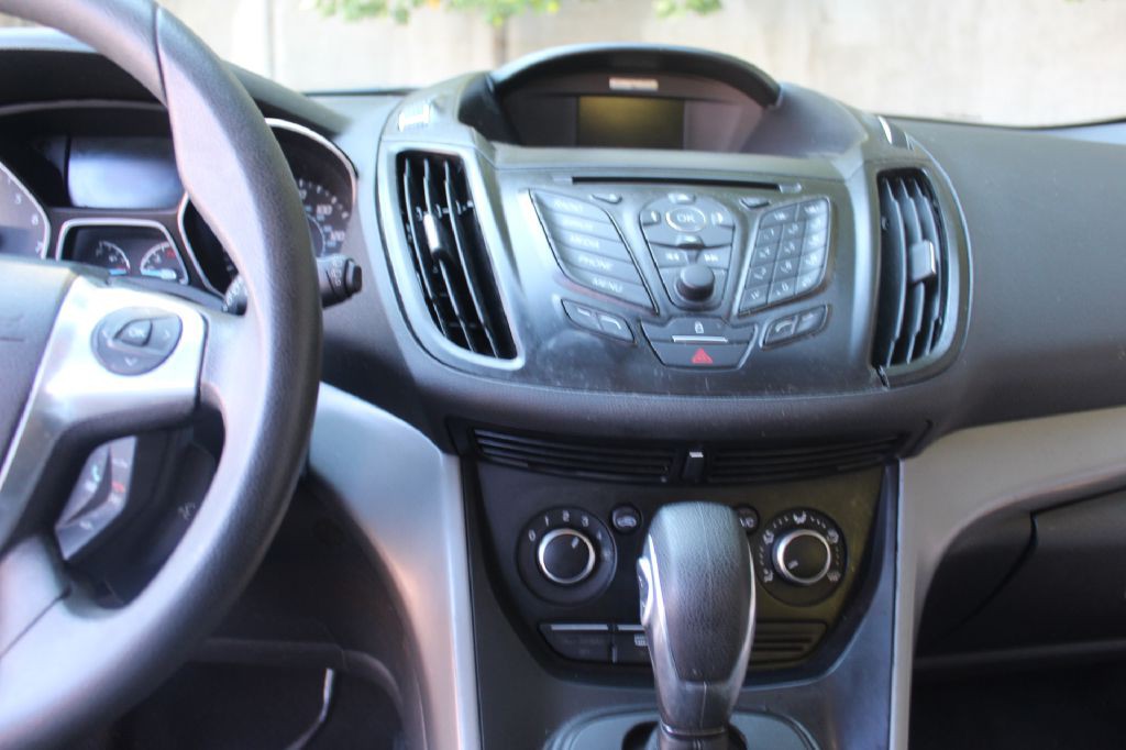 2014 Ford Escape Image 17