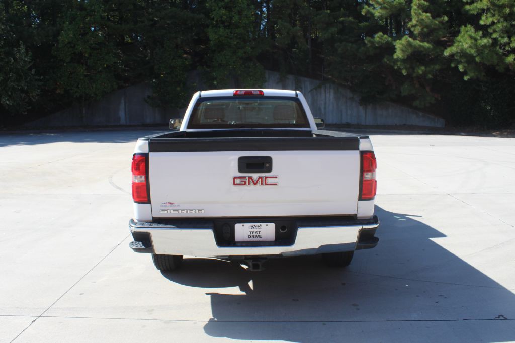 2015 GMC Sierra Image 4