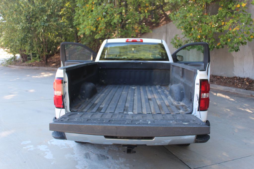 2015 GMC Sierra Image 14