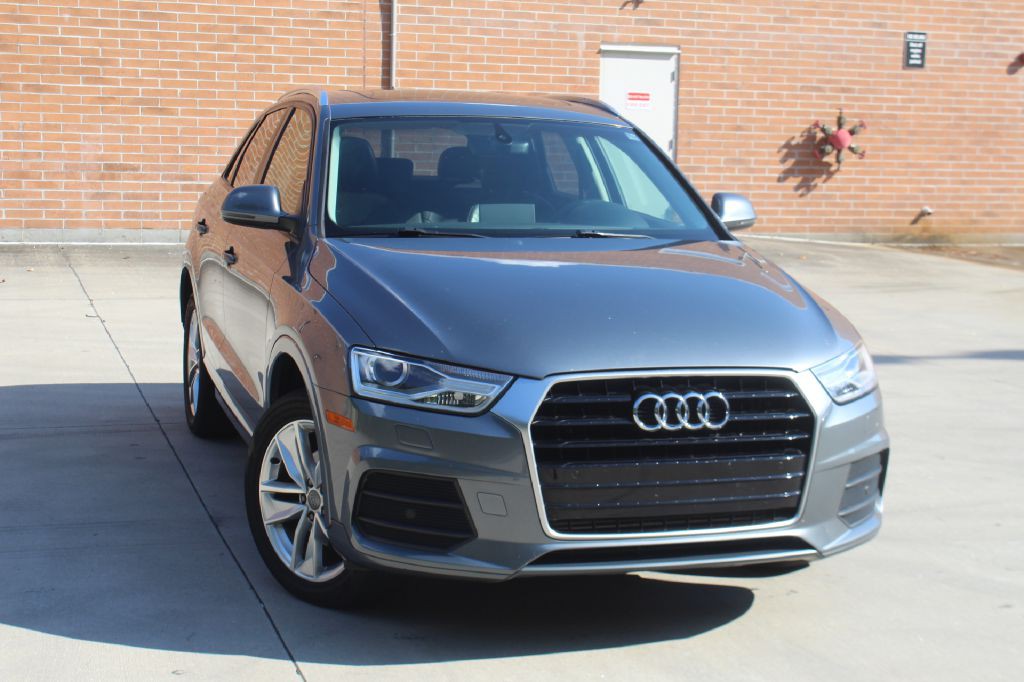 2017 Audi Q3 Image 1