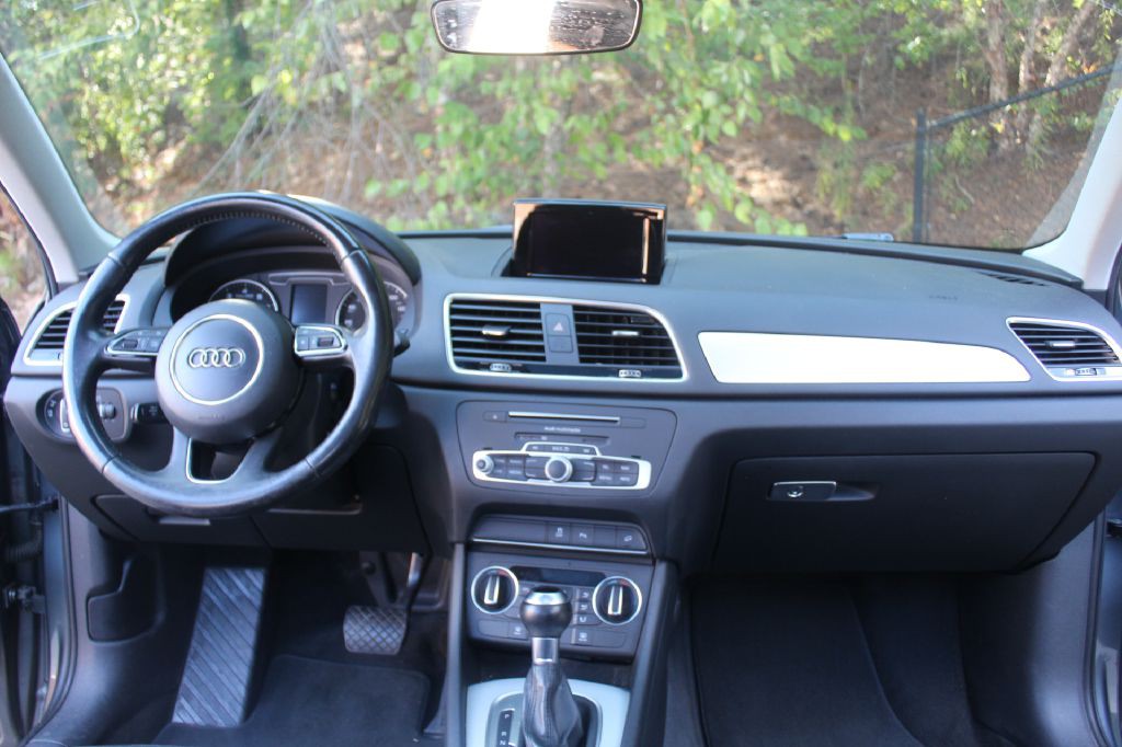 2017 Audi Q3 Image 14