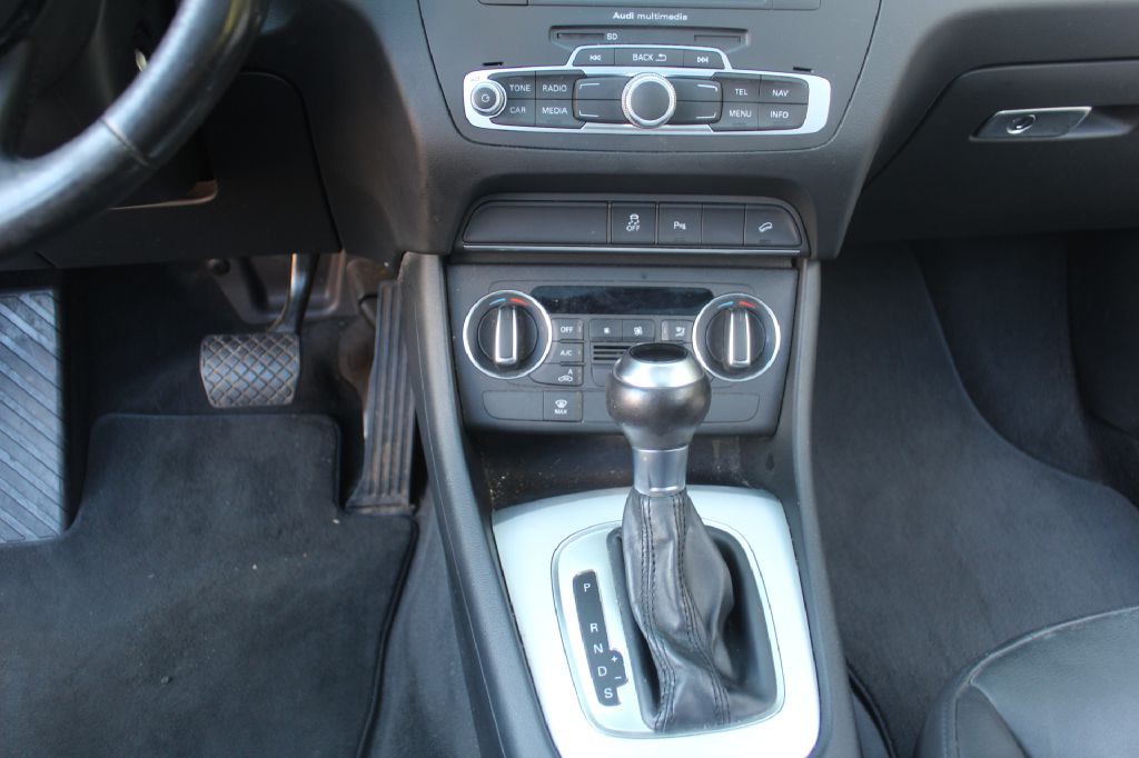 2017 Audi Q3 Image 19