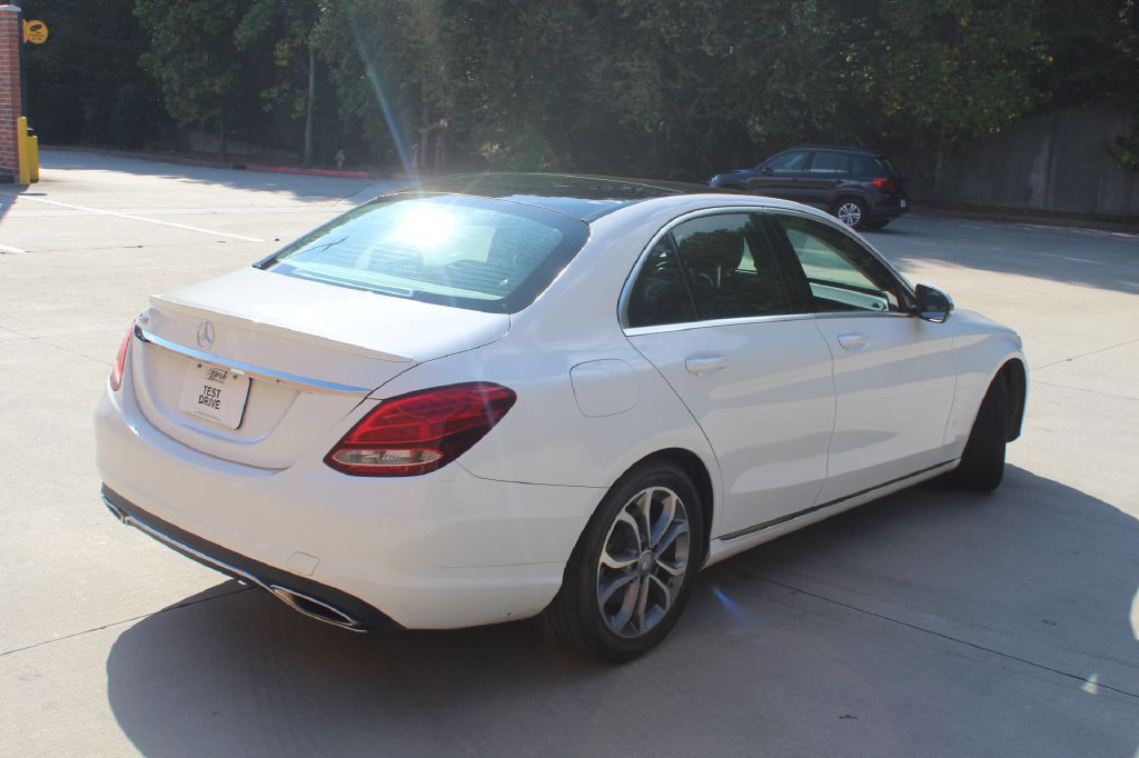 2016 Mercedes-Benz C-Class Image 5