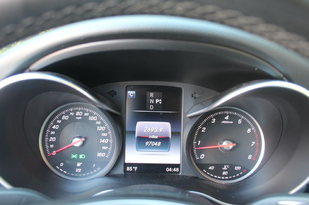 2016 Mercedes-Benz C-Class Image 23