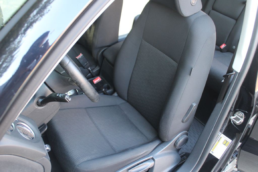 2015 Volkswagen Tiguan Image 11