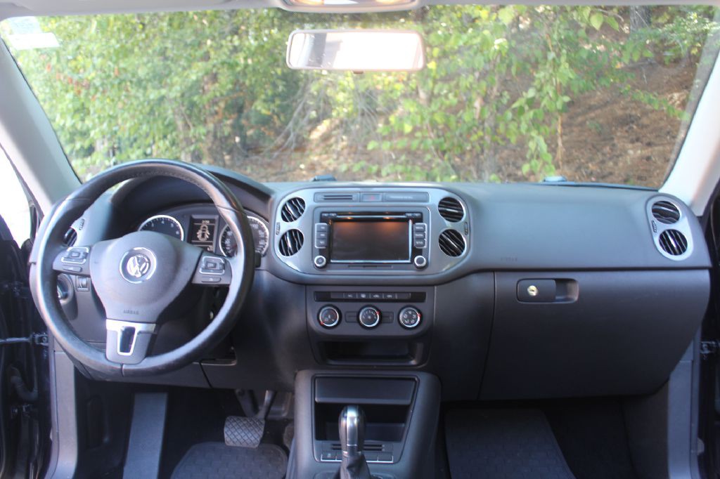 2015 Volkswagen Tiguan Image 14