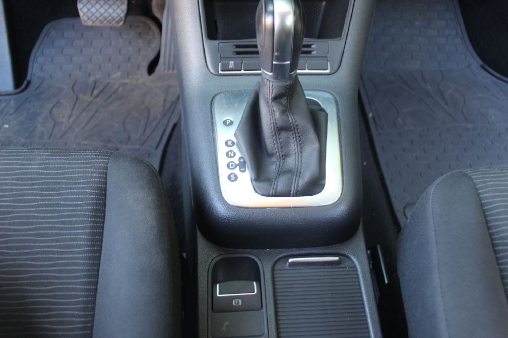 2015 Volkswagen Tiguan Image 19