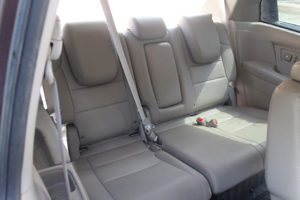 2015 Honda Odyssey Image 13